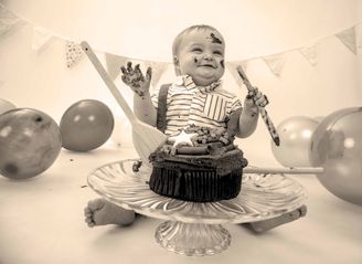 Beehive Photography Studios - Cake Smash - 1st Birthday - South Wales 