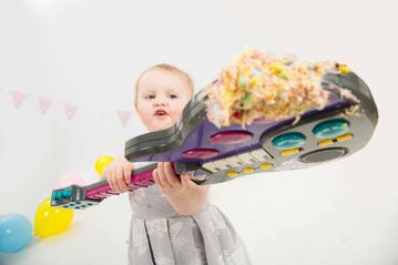 Beehive Photography Studios - Cake Smash - 1st Birthday - South Wales 