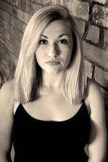 Beehive Photography Studios - Head Shots - Acting - Corporate - Brick 