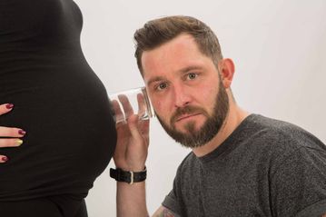 Beehive Photography Studios - Pregnancy - Couple - Love - Bump - Comin