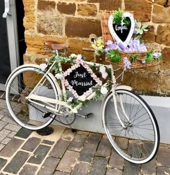 Rustic Wedding Bike 