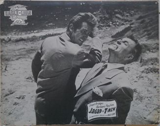 135 Jagad av T-Men  1949