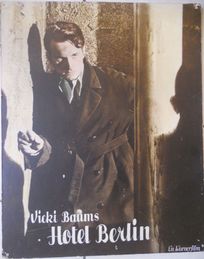 295 Hotel Berlin  1945