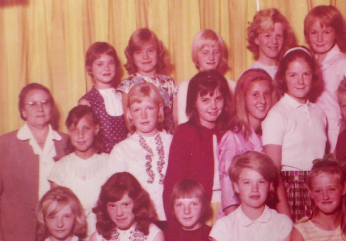 årg. 1960. vi mangler oplysninger om navne ??? tak til Elisabeth Viborg