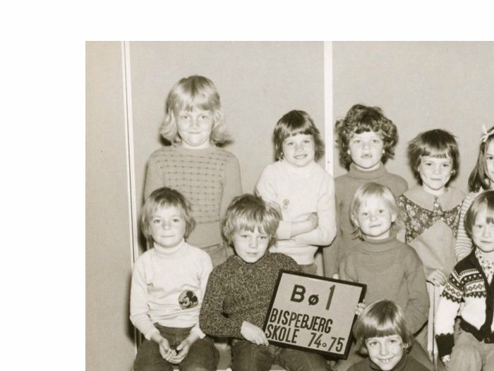 årgang 1974. kan du hjælpe med navne ??