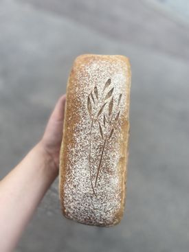 Formbakad Surdegslimpa 