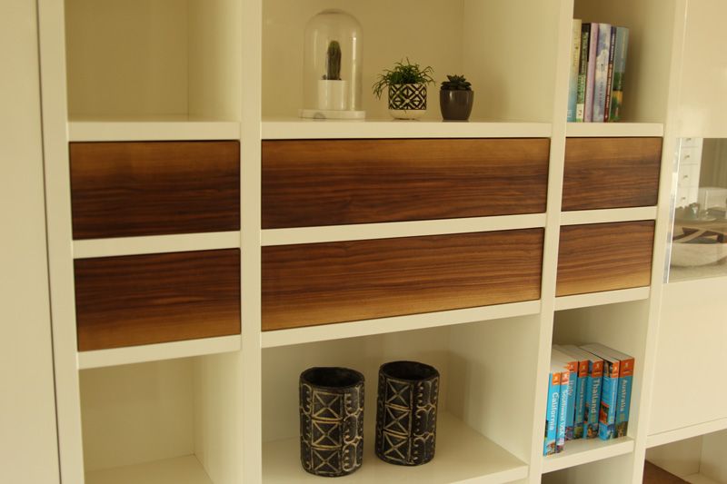 Maßschrank-Nussbaum-schubfachfronten