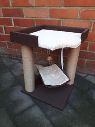 Katten krabpaal kruk beige prijs 43.50 Euro 