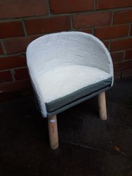 Kattenkrabpaal kattenpaal kruk prijs 32.50 Euro 