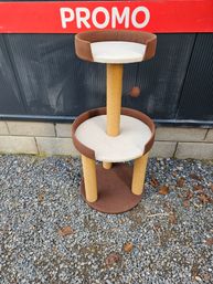 toonzaalmodel krabpaal prijs 29euro