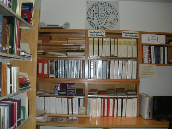 In this corner of our Genie Room can be found a number of three-ring binders we have put together with various Pottawattamie County Iowa obituary indexes, obituaries, funeral memorial folders, marriage indexes, some birth records, and newspaper articles that featured a person each week.  On the top shelf are all of Marcella Caughell's genealogy records on the Isaac and Caughell families and their ancestors.  Marcella Caughell generously donated the money to build the Genealogy addition to Eckels Library in memory of her husband Floyd.