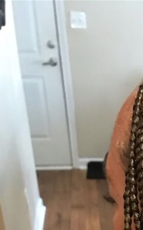 Traingle Knotless Braids w curly ends