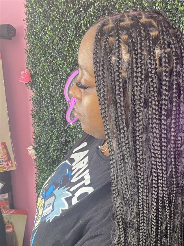 Medium boho style knotless