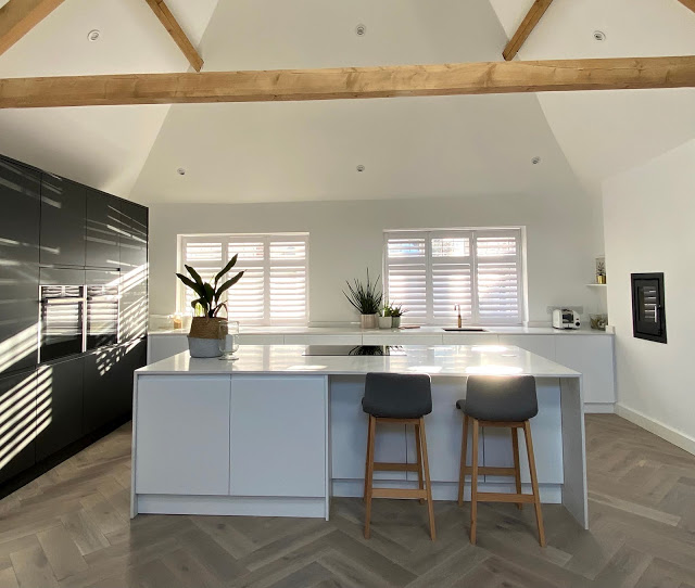 Contemporary kitchen AFTER