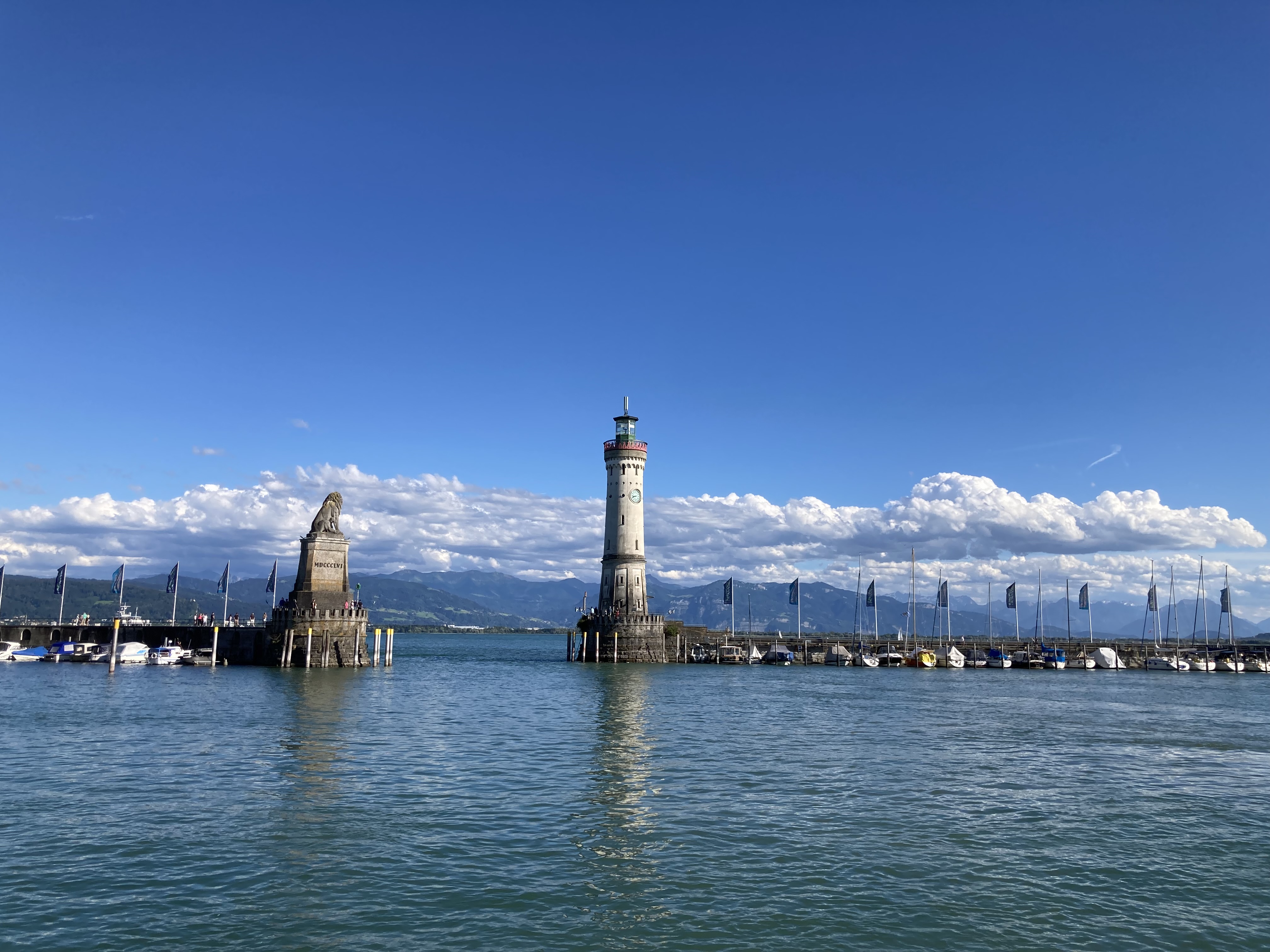 Blik ud af havnen i Lindau