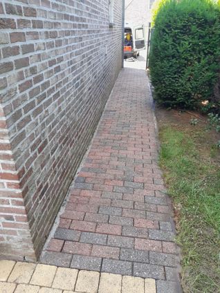 Schoonmaken van uw klinkers -->