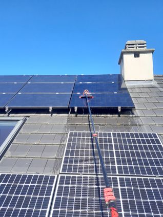 Schoonmaken zonnepanelen met osmose