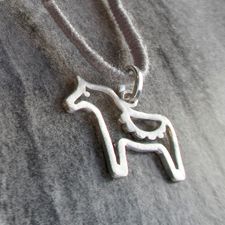 Outline Silver horse grey