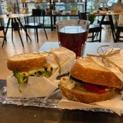 Canvas cafe 40