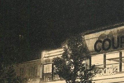 Invigningen av La Coupole blev  en av de mest omtalade festerna under det vilda 20-talet. Givetvis tillhörde Isaac och Sigrid de celebra gästerna, troligen i sällskap med sina bästa vänner.