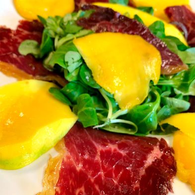 Caserio_Meiroi_Ensalada_Cecina