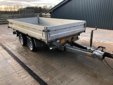 Tiptrailer/maskintrailer