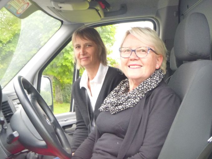 Au 1er plan , Anne Marie Brunet et Christine Wullaert