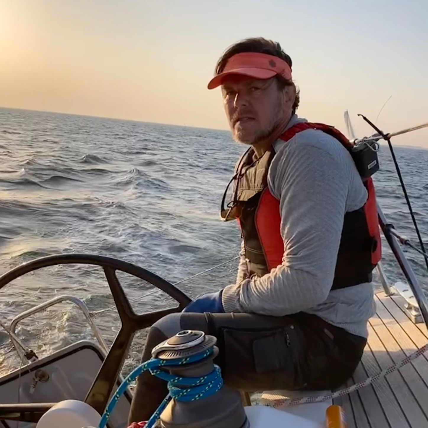 Kim helmsman