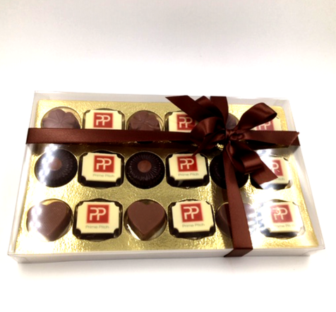 doos 18 pralines gesloten