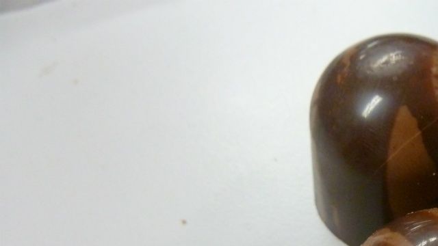 Après la rouge'  me voici la brune..