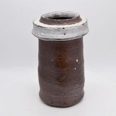 Jysk stentøjsler med porcelænsbegitning. Saltbrændt på Guldagergaard.