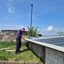 Het dak vredesprivaat is klaar 22-4-2025