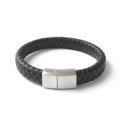 Bredt herre armbånd i brunt læder