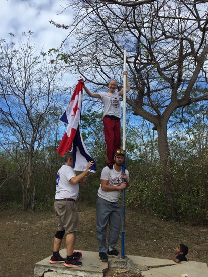Who needs a ladder when you have a 6'3