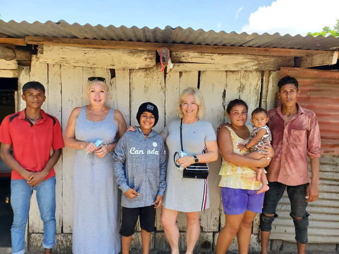 Some of Orlando's family. Right to left, Efrain, Cindy and their baby, Janice and her godson Orlando, Cathy and Jose