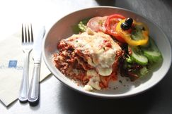 bestlasagnamiltonkeynes-courtyard-brasserie