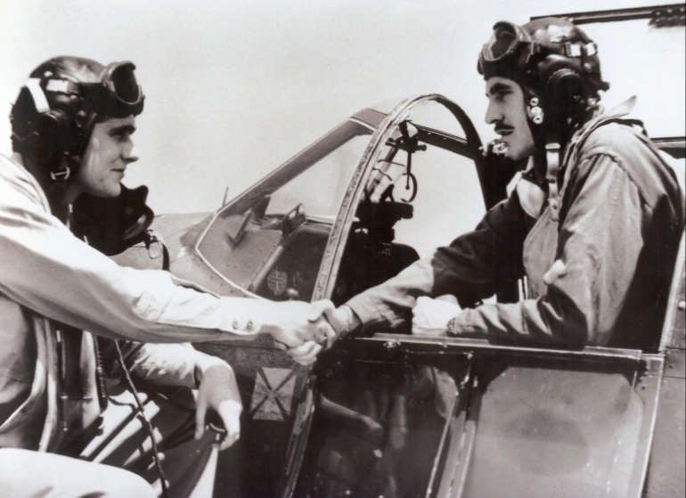 352nd FG 487th FS George Preddy shaking hands