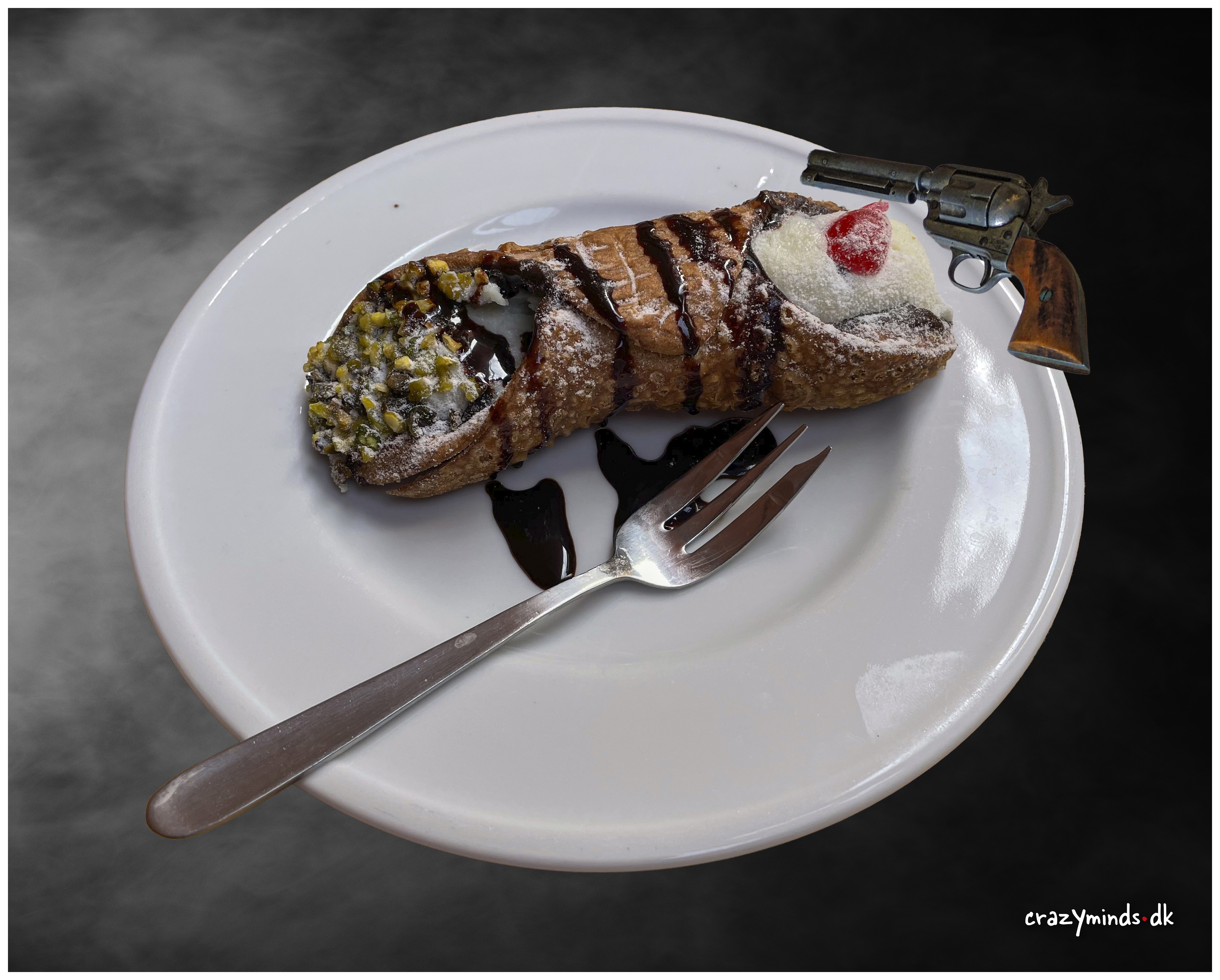 Leave the gun, take the cannoli!