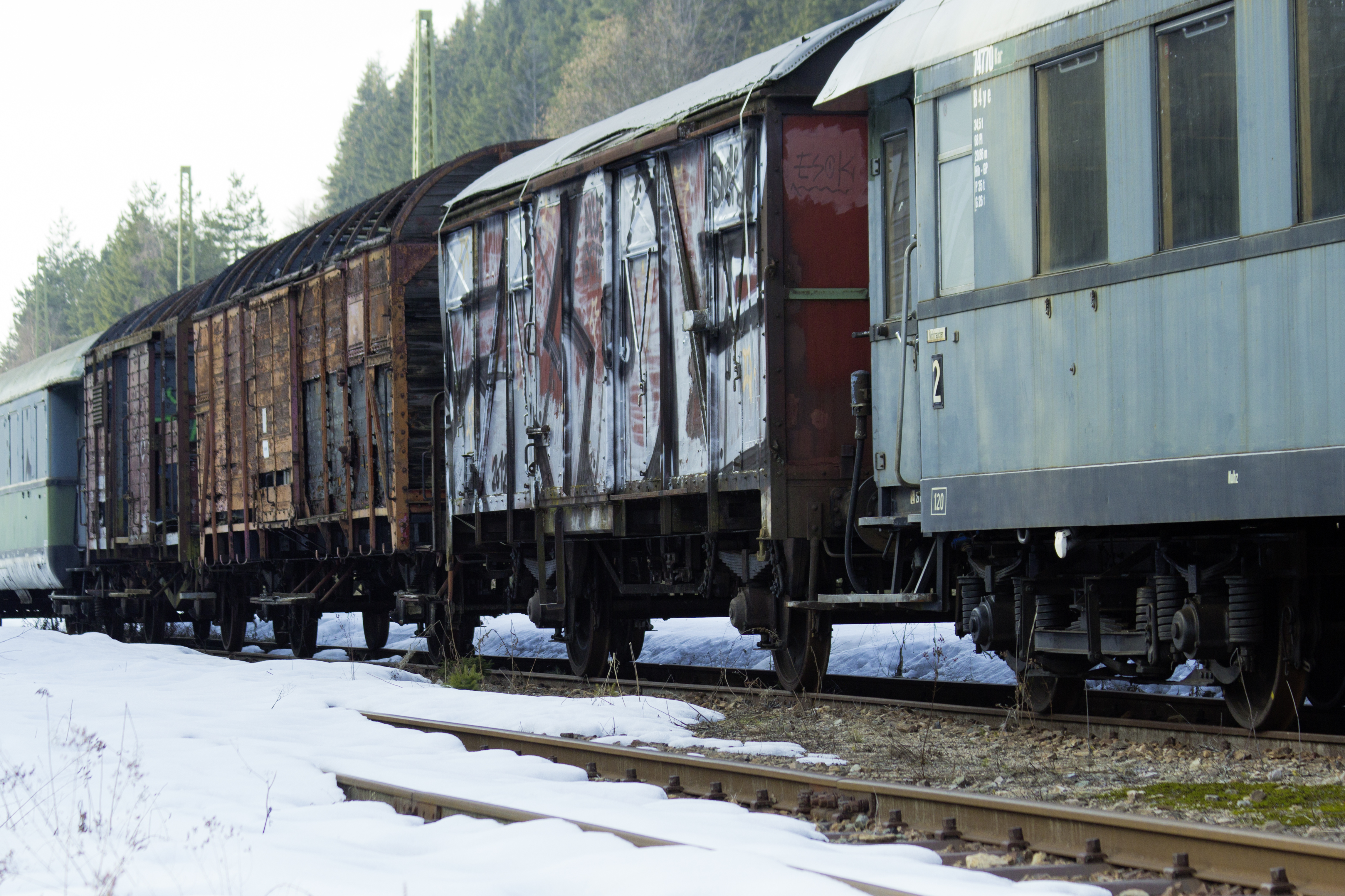 alte Güterwaggons