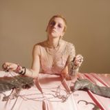 FLOSSING – QUEEN OF THE MALL