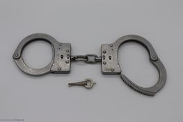 American Handcuff Company N105
