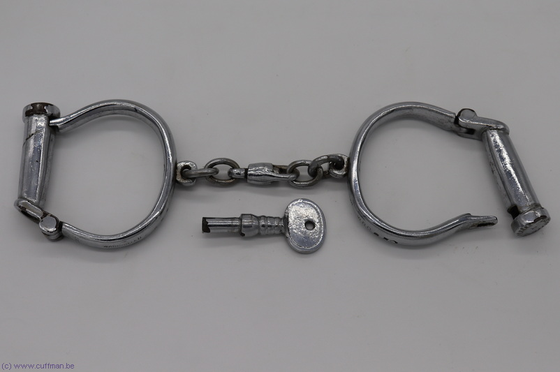 Handcuffs Hi-Ko | Cuffman's Collection