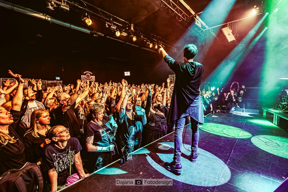 Empathy Test live im DAS BETT Frankfurt 31.3.2024