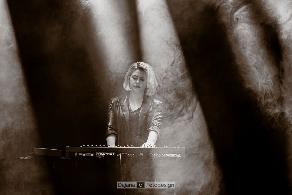 Empathy Test live im DAS BETT Frankfurt 31.3.2024