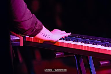 Nadine Green an dey Keys