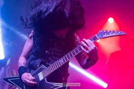DajanaFotodesignWEB_20230310_Firewind_Felsenkeller_0032