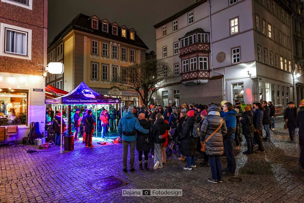 The Forking Roads vorm Café brandmarken Jena beim Muweika 2024