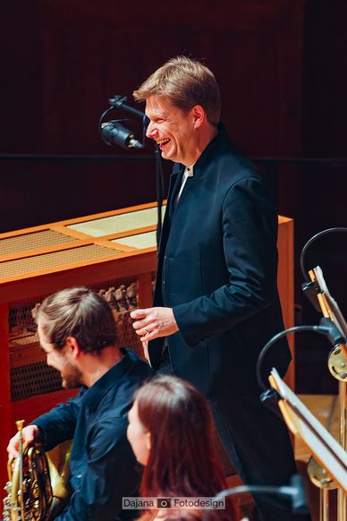 Philharmonie trifft Pop - 1. Leitung Alexander Mayer 