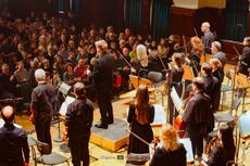 Philharmonie trifft Pop - Jenaer Philharmonie mit dem Psycho-Chor Jena