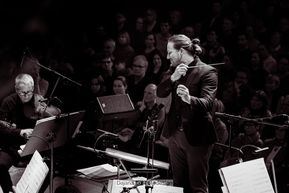 Philharmonie trifft Pop - Maximilian Lörzer vom Psycho-Chor Jena